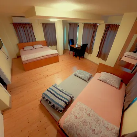 Casa Norvegia Old Town Aparthotel *